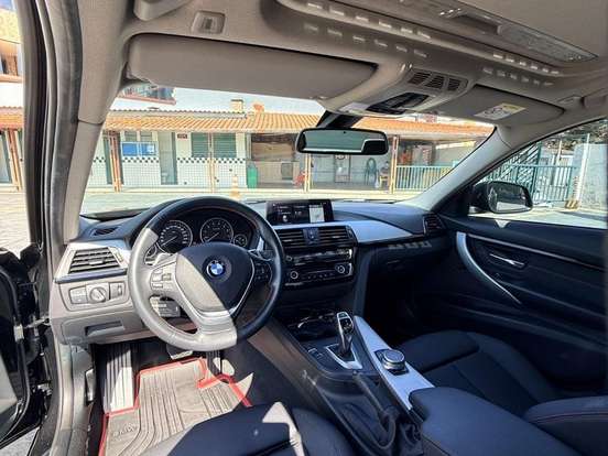 BMW-320i-2.0 M SPORT GP 16V TURBO ACTIVE FLEX 4P AUTOMÁTICO BMW-320i-2017