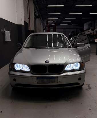 BMW-320i-2002