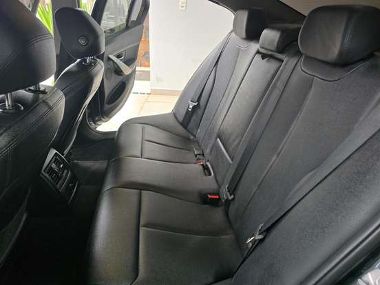 BMW-328i-2.0 SPORT GP 16V ACTIVEFLEX 4P AUTOMÁTICO BMW-328i-2015