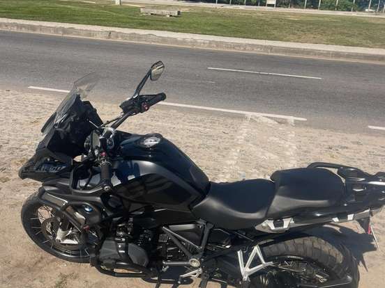 BMW-R 1250 GS TRIPLE BLACK BMW-R 1250 GS TRIPLE BLACK-2022
