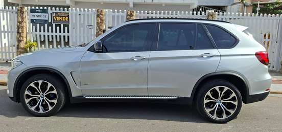 BMW-X5-2015