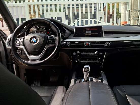BMW-X5-2015