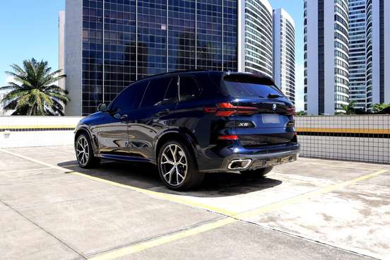 BMW-X5-2025