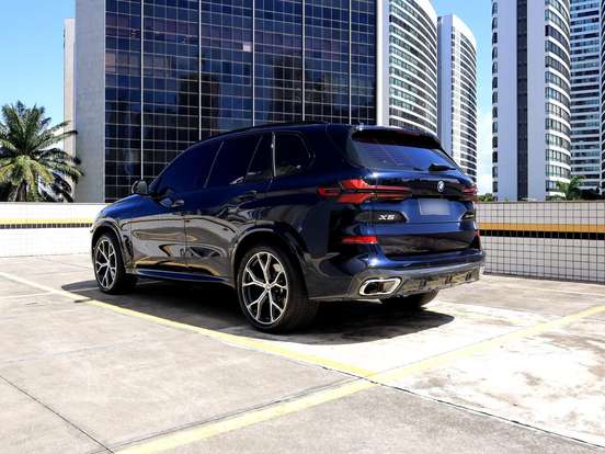 BMW-X5-3.0 I6 TURBO HÍBRIDO XDRIVE50E M SPORT AUTOMÁTICO BMW-X5-2025