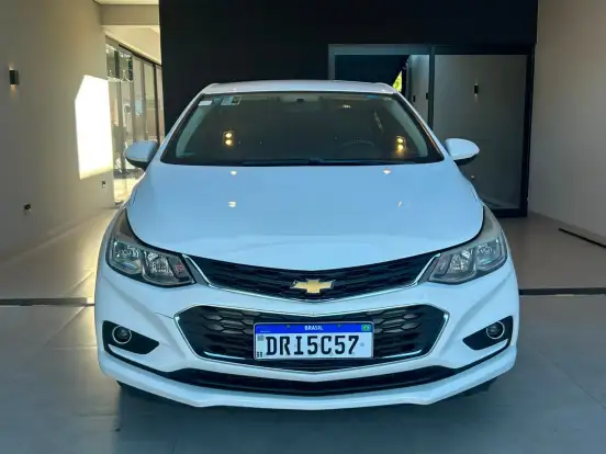 CHEVROLET-CRUZE-2018