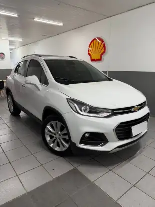 CHEVROLET-TRACKER-2019