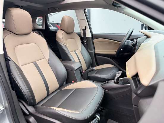CHEVROLET-TRACKER-2025