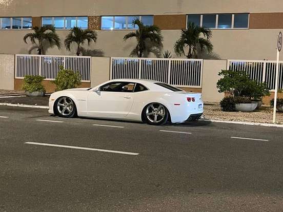 CHEVROLET-CAMARO-6.2 V8 GASOLINA SS AUTOMÁTICO CHEVROLET-CAMARO-2012