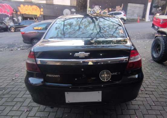 CHEVROLET-PRISMA-2011