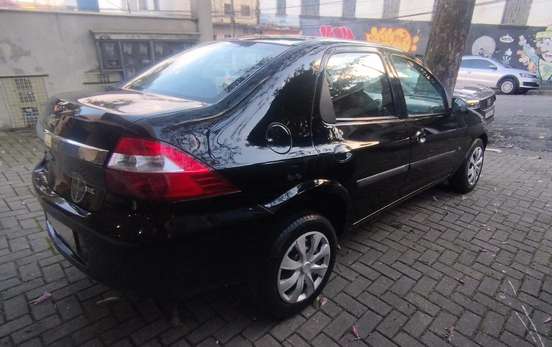 CHEVROLET-PRISMA-2011