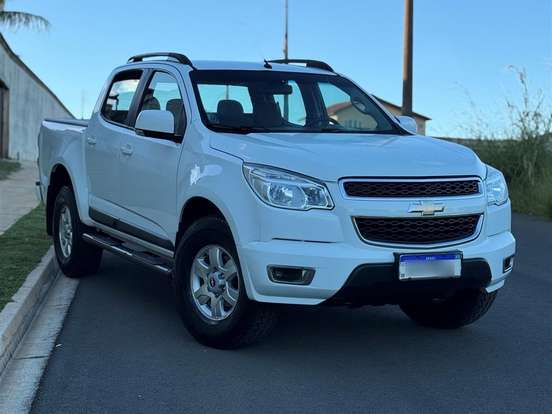 CHEVROLET-S10-2.4 LT 4X2 CD 8V FLEX 4P MANUAL CHEVROLET-S10-2013