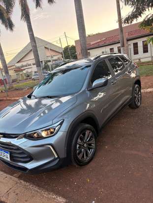 CHEVROLET-TRACKER-2023