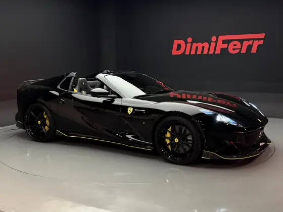 FERRARI 812 GTS 6.5 V12 GASOLINA F1-DCT FERRARI 812 GTS 6.5 V12 GASOLINA F1-DCT