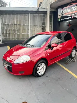 FIAT PUNTO 1.4 ATTRACTIVE 8V FLEX 4P MANUAL FIAT PUNTO 1.4 ATTRACTIVE 8V FLEX 4P MANUAL
