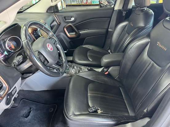 FIAT-TORO-2.0 16V TURBO DIESEL VOLCANO 4WD AT9 FIAT-TORO-2019