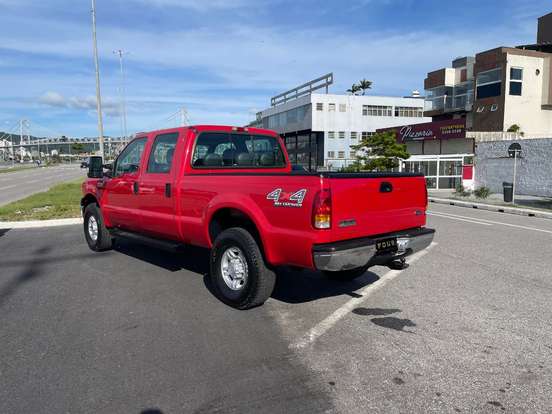 FORD-F-250-3.9 XLT MAX POWER 4X4 CD DIESEL 4P MANUAL FORD-F-250-2006