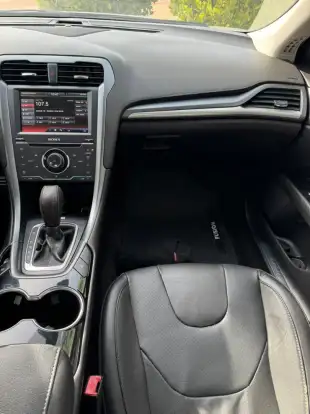 FORD-FUSION-2014