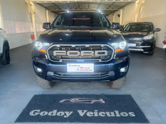 FORD RANGER 2.2 XLS 4X4 CD 16V DIESEL 4P AUTOMÁTICO