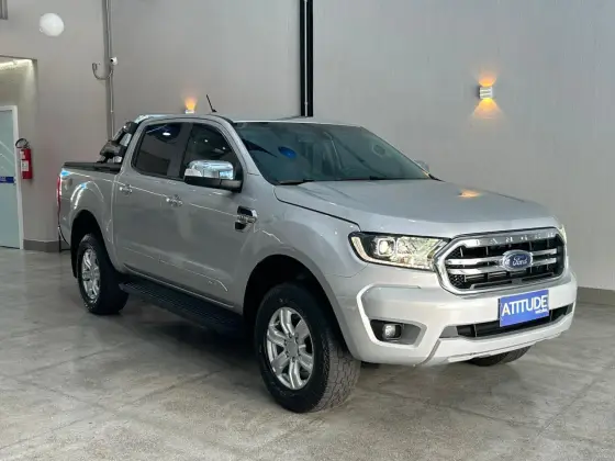 FORD RANGER 3.2 XLT 4X4 CD 20V DIESEL 4P AUTOMÁTICO FORD RANGER 3.2 XLT 4X4 CD 20V DIESEL 4P AUTOMÁTICO
