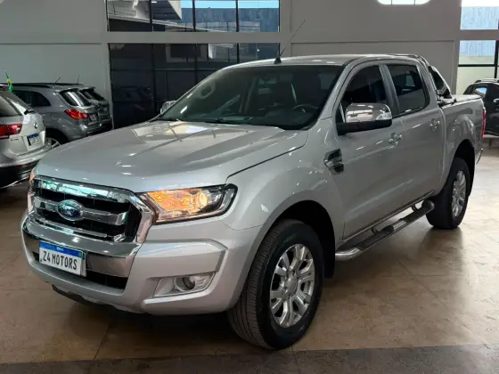 FORD RANGER 3.2 XLT 4X4 CD 20V DIESEL 4P AUTOMÁTICO FORD RANGER 3.2 XLT 4X4 CD 20V DIESEL 4P AUTOMÁTICO