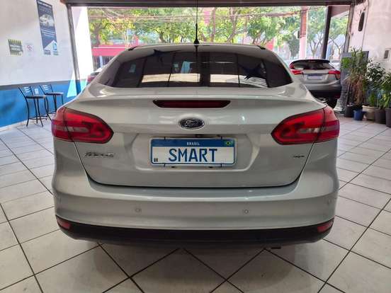 FORD-FOCUS-2.0 SE PLUS 16V FLEX 4P POWERSHIFT FORD-FOCUS-2016