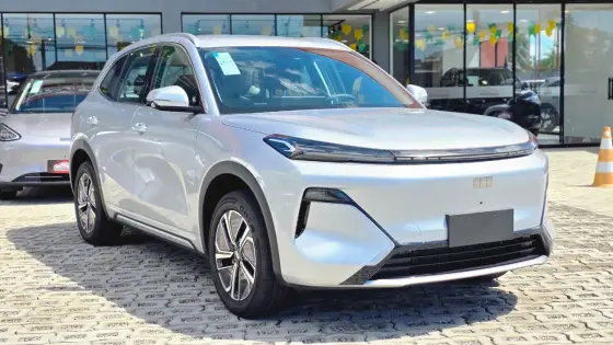 GEELY EX5 EM-i 1.5 PHEV PRO E-DHT GEELY EX5 EM-i 1.5 PHEV PRO E-DHT