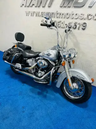 HARLEY-DAVIDSON-SOFTAIL HERITAGE CLASSIC-2011