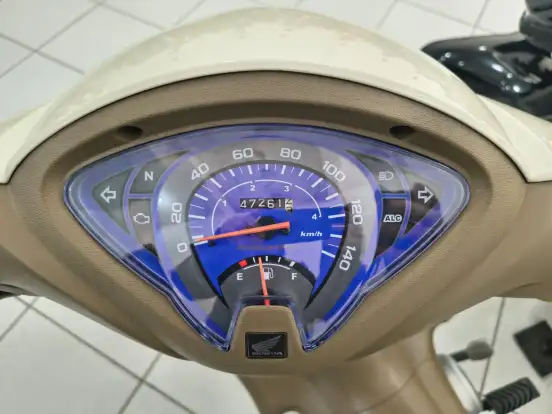 HONDA-BIZ 125 ES HONDA-BIZ 125 ES-2011