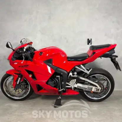 HONDA-CBR 600RR-2013