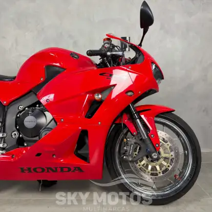 HONDA-CBR 600RR-2013