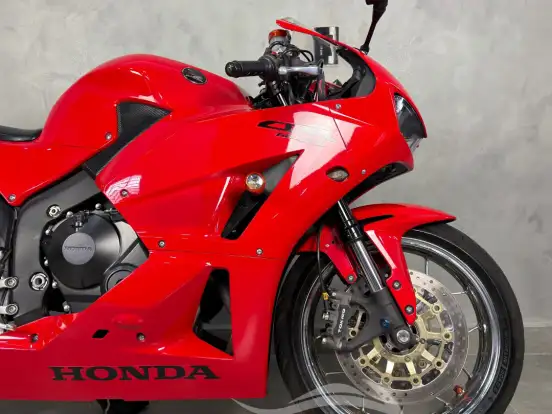 HONDA-CBR 600RR HONDA-CBR 600RR-2013