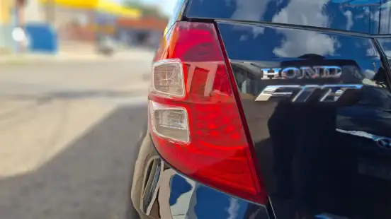 HONDA-FIT-2010