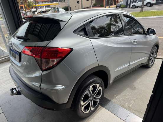 HONDA-HR-V-2017