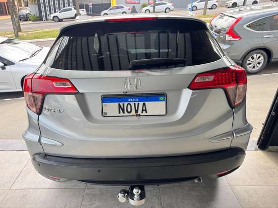 HONDA-HR-V-2017