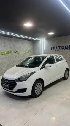 HYUNDAI HB20 1.0 COMFORT 12V FLEX 4P MANUAL HYUNDAI HB20 1.0 COMFORT 12V FLEX 4P MANUAL