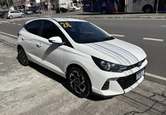 HYUNDAI HB20 1.0 TGDI FLEX COMFORT PLUS AUTOMÁTICO HYUNDAI HB20 1.0 TGDI FLEX COMFORT PLUS AUTOMÁTICO