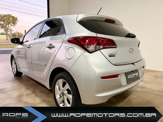 HYUNDAI-HB20-1.6 PREMIUM 16V FLEX 4P AUTOMÁTICO HYUNDAI-HB20-2015