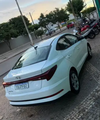 HYUNDAI-HB20S-2024