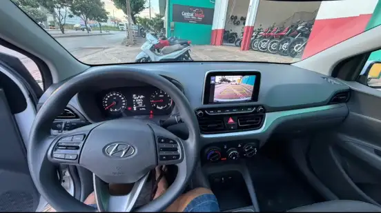 HYUNDAI-HB20S-2024