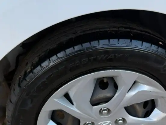 HYUNDAI-HB20S-1.0 12V FLEX COMFORT PLUS MANUAL HYUNDAI-HB20S-2024