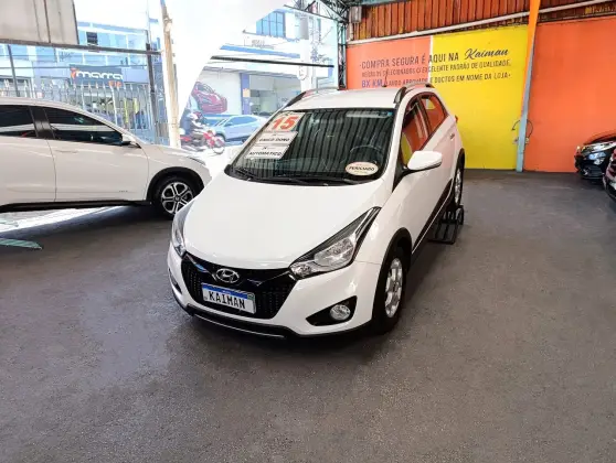 HYUNDAI HB20X 1.6 16V PREMIUM FLEX 4P AUTOMÁTICO HYUNDAI HB20X 1.6 16V PREMIUM FLEX 4P AUTOMÁTICO
