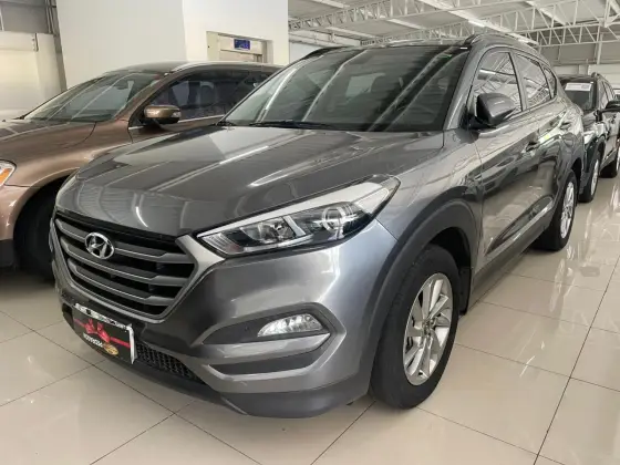 HYUNDAI TUCSON 1.6 16V T-GDI GASOLINA GLS ECOSHIFT HYUNDAI TUCSON 1.6 16V T-GDI GASOLINA GLS ECOSHIFT