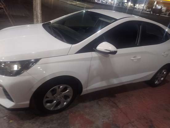 HYUNDAI-HB20-1.0 12V FLEX COMFORT PLUS MANUAL HYUNDAI-HB20-2024