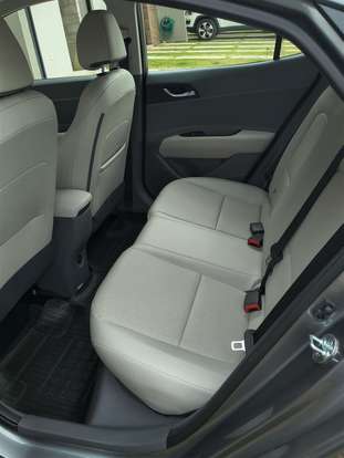 HYUNDAI-HB20S-1.0 TGDI FLEX PLATINUM AUTOMÁTICO HYUNDAI-HB20S-2025