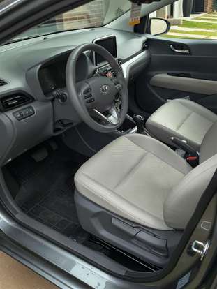 HYUNDAI-HB20S-2025