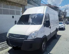 IVECO DAILY 35S14 GRAN FURGONE TURBO INTERCOOLER DIESEL 3P MANUAL IVECO DAILY 35S14 GRAN FURGONE TURBO INTERCOOLER DIESEL 3P MANUAL