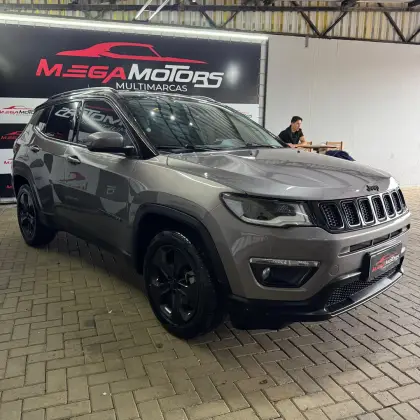 JEEP COMPASS 2.0 16V FLEX NIGHT EAGLE AUTOMÁTICO JEEP COMPASS 2.0 16V FLEX NIGHT EAGLE AUTOMÁTICO