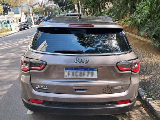 JEEP-COMPASS-2.0 16V DIESEL LONGITUDE 4X4 AUTOMÁTICO JEEP-COMPASS-2018