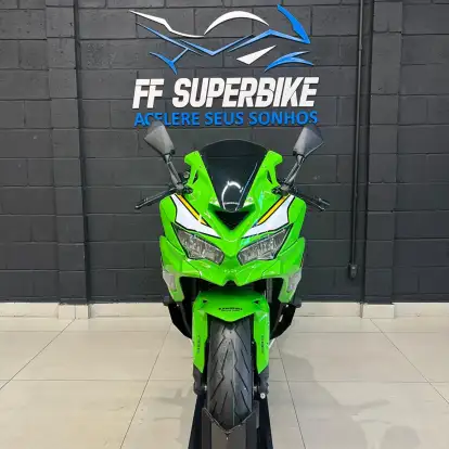 KAWASAKI-NINJA ZX-4R-2025