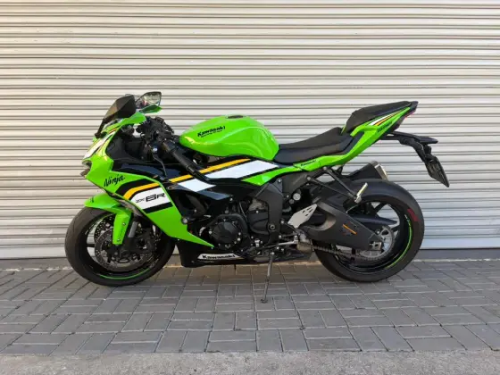 KAWASAKI NINJA ZX-6R 